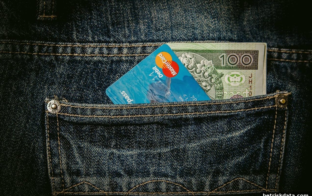 体育博彩风险下的银行卡提现到账时间:冷热号分析与优化策略