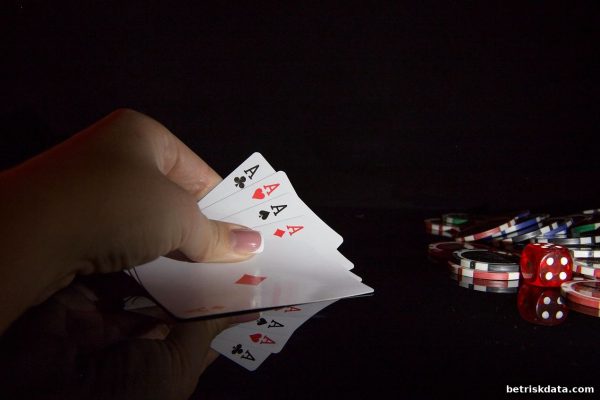 体育博彩风险不可不知：轮盘游戏中的情绪调控核心要点