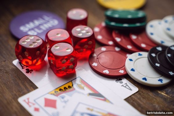 体育博彩风险下的现金局决策：威廉希尔ICM模型与充值通道维护全指南