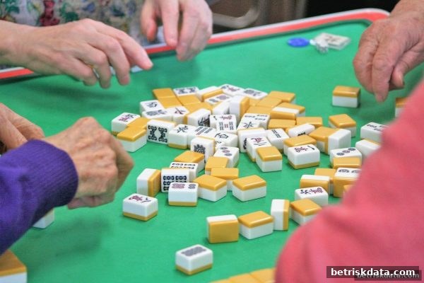 推牌九牌型组合攻略：在CQ9电子中识别体育博彩风险与提升娱乐体验