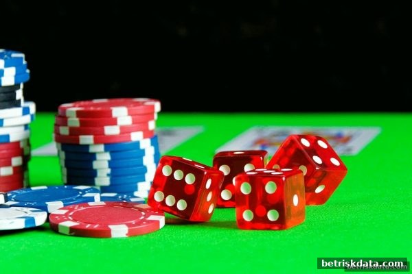 掼蛋获胜组合与滚球技巧：体育博彩风险下的策略与合规之路